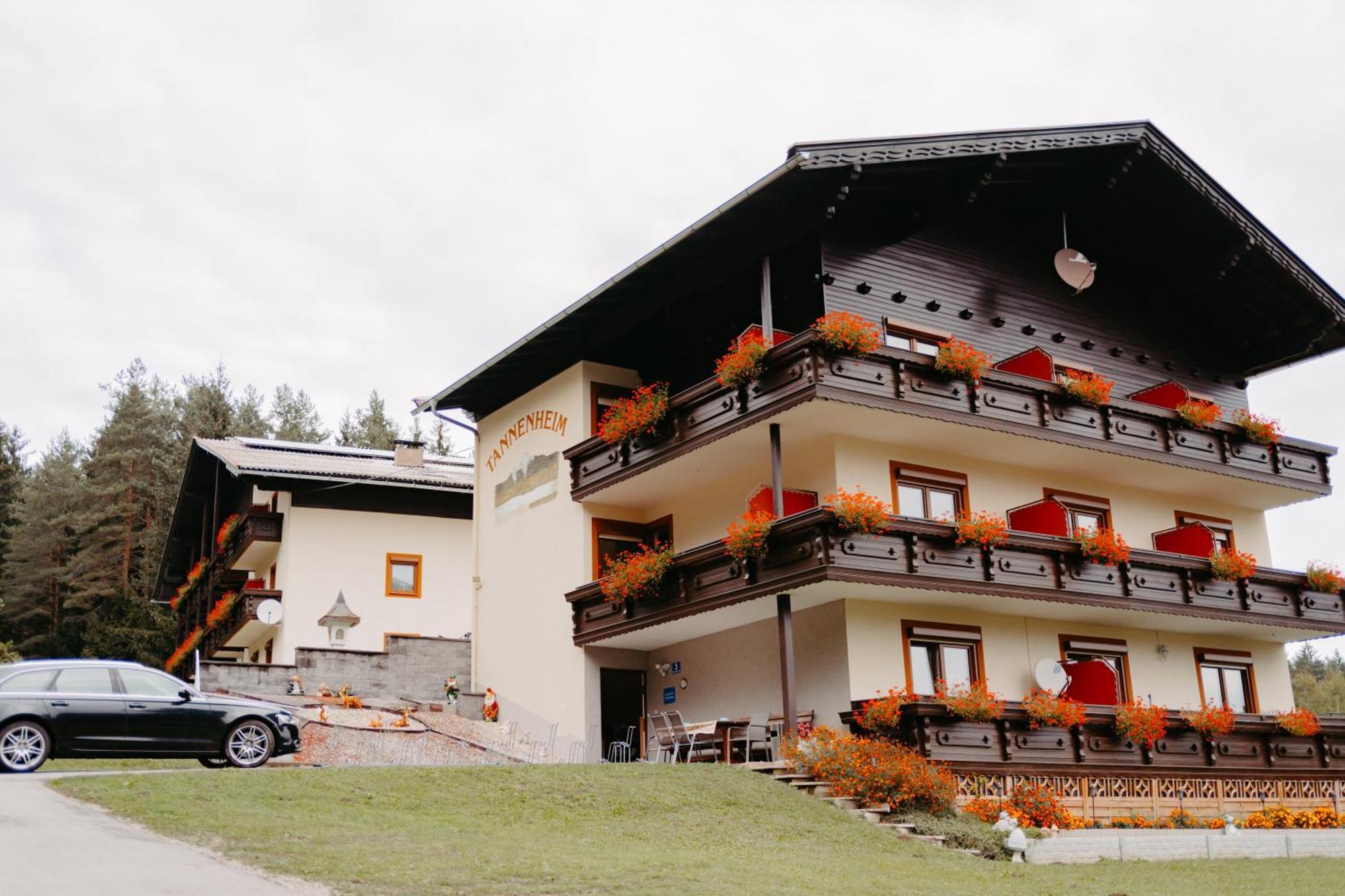 Waldruh - Tannenheim Penzion 2*